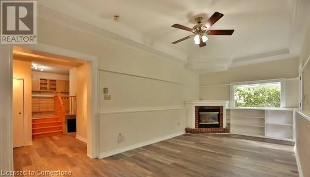 374 SPRUCE Street