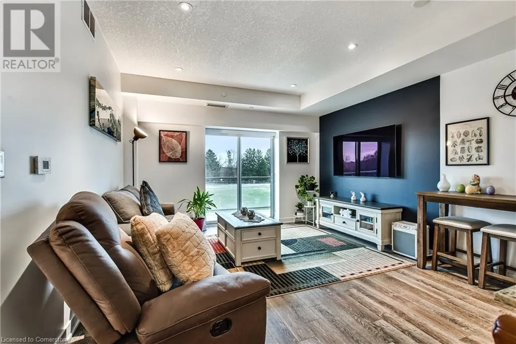 16 MARKLE Crescent Unit# 403, #403