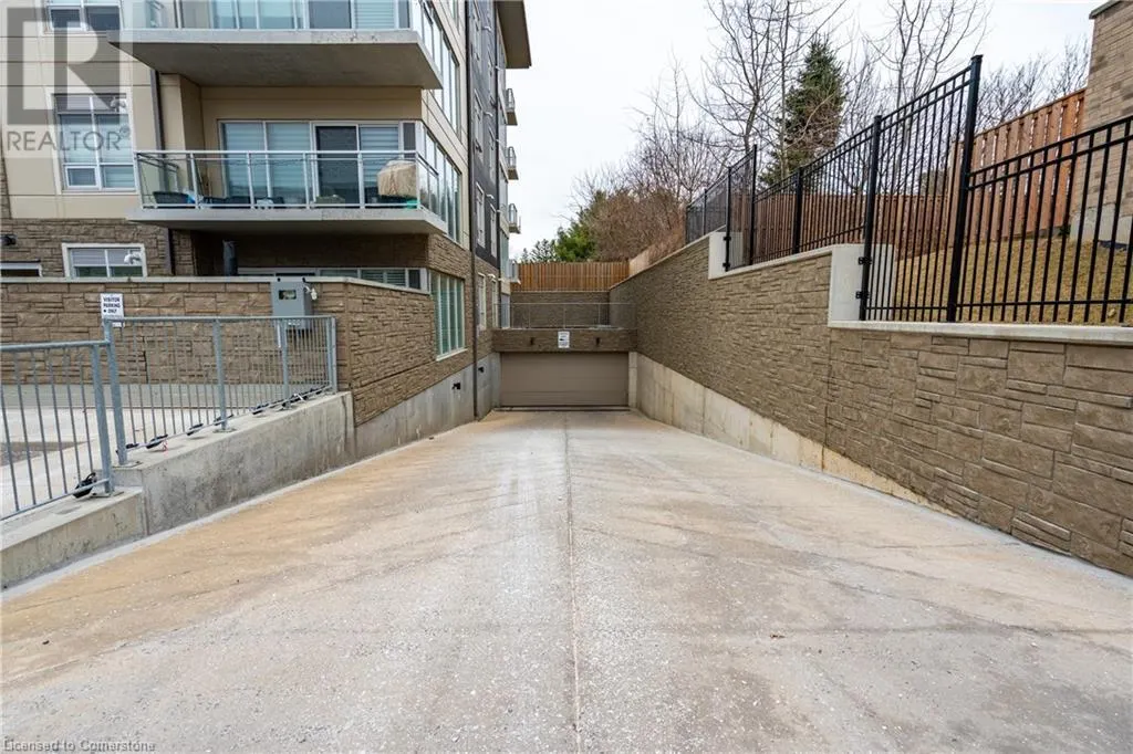 16 MARKLE Crescent Unit# 403, #403