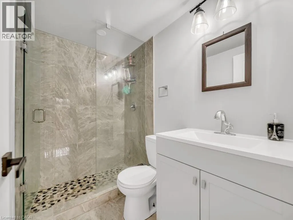 1011 TOWNLINE Road
