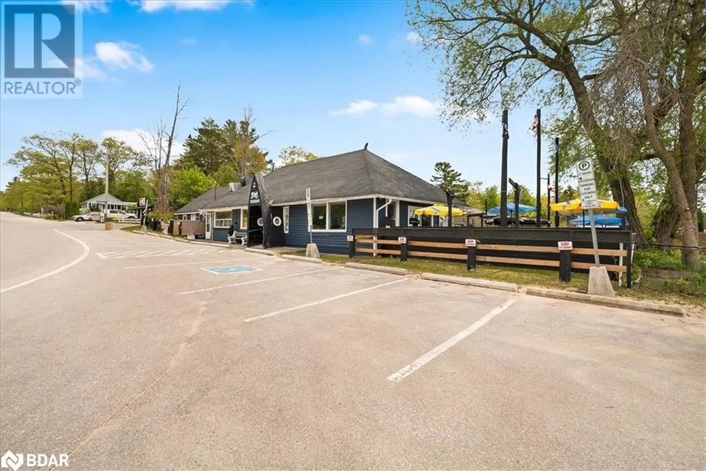 369 BALM BEACH Road W