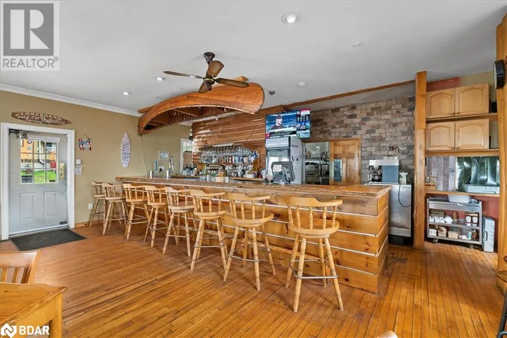 369 BALM BEACH Road W