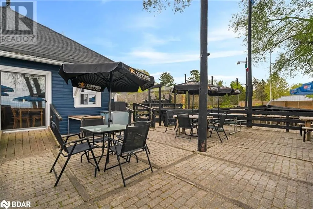 369 BALM BEACH Road W