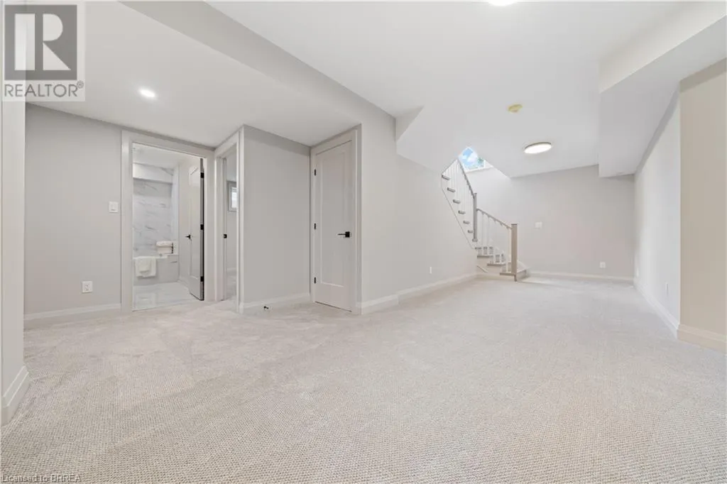 141 PARKSIDE Drive