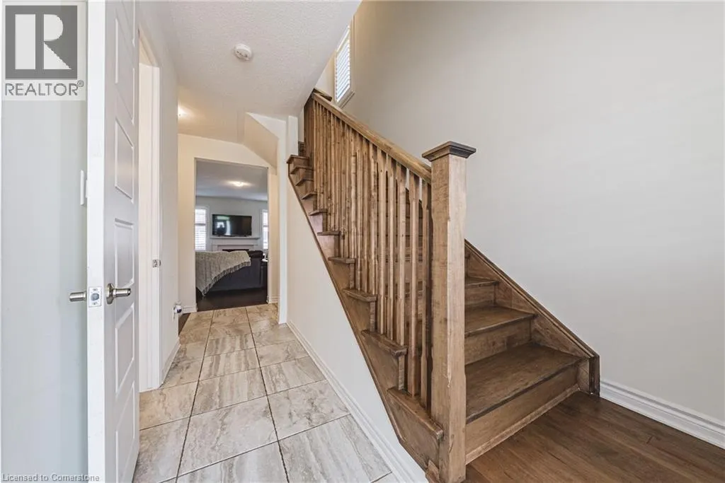 728 KENNEDY Circle W