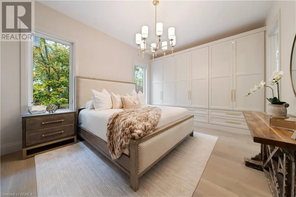 163 PARKSIDE Drive