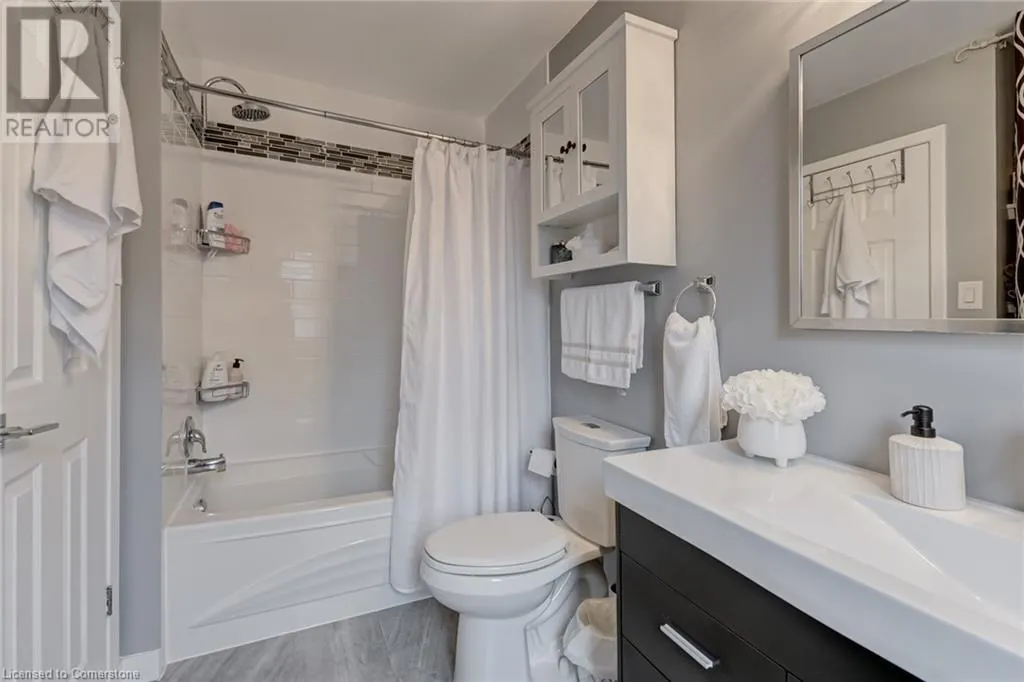 2825 GANANOQUE Drive