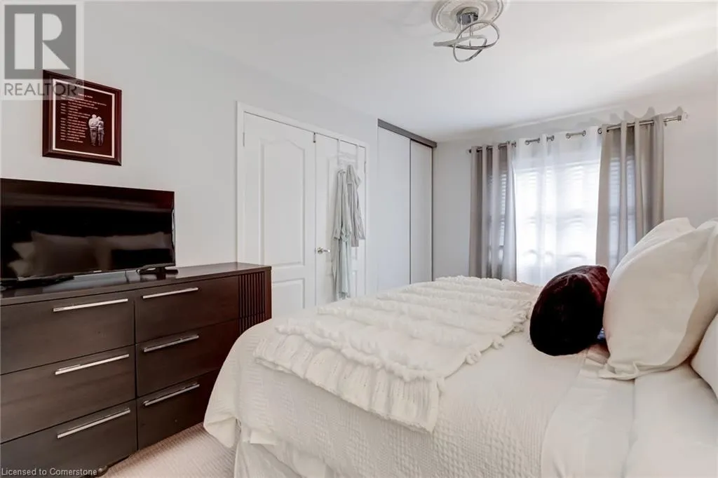2825 GANANOQUE Drive