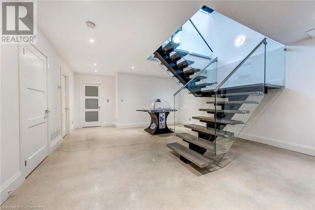 1207 STIRLING Drive