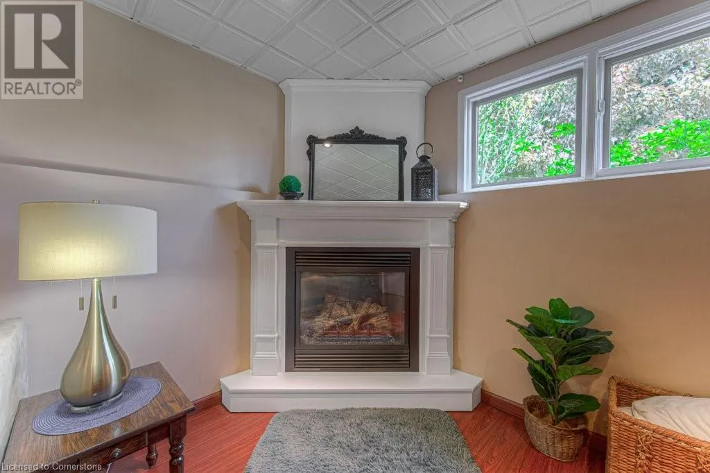 58 BRADBURY Crescent