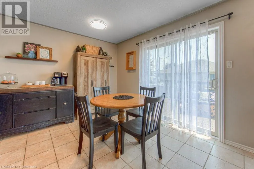 58 BRADBURY Crescent