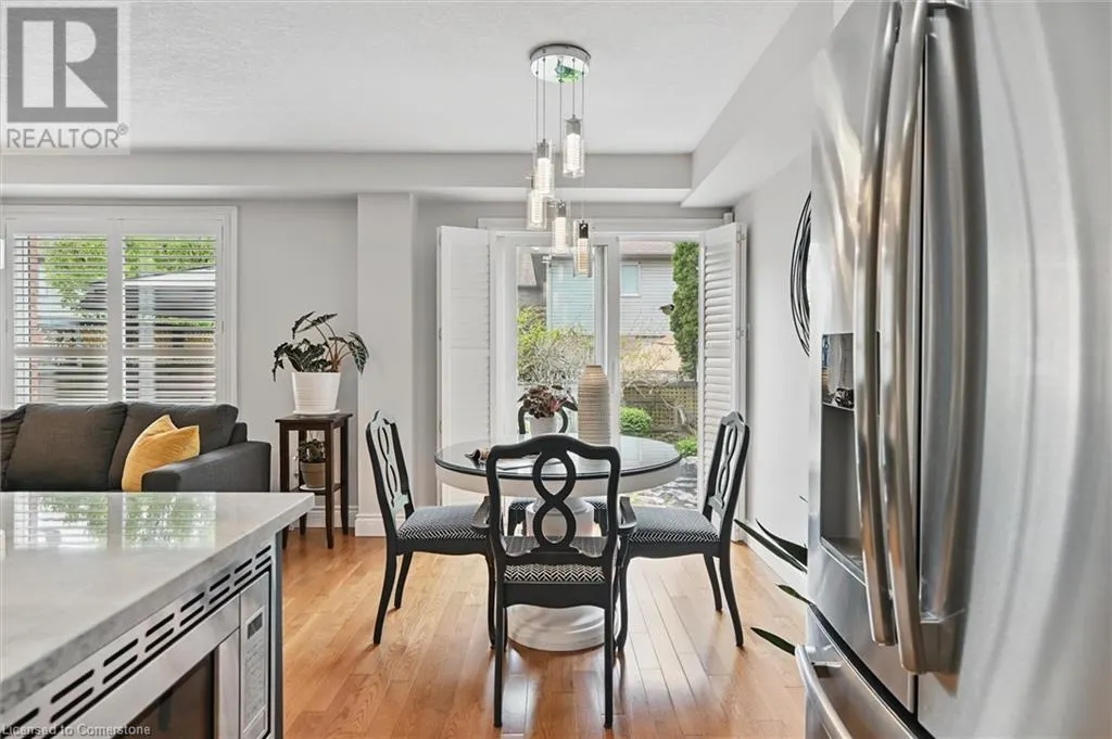 62 VALRIDGE Drive