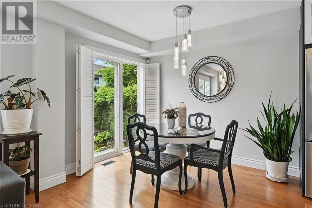 62 VALRIDGE Drive