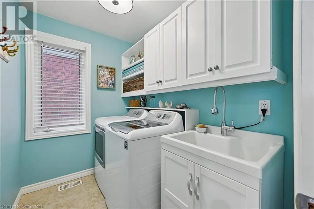 62 VALRIDGE Drive