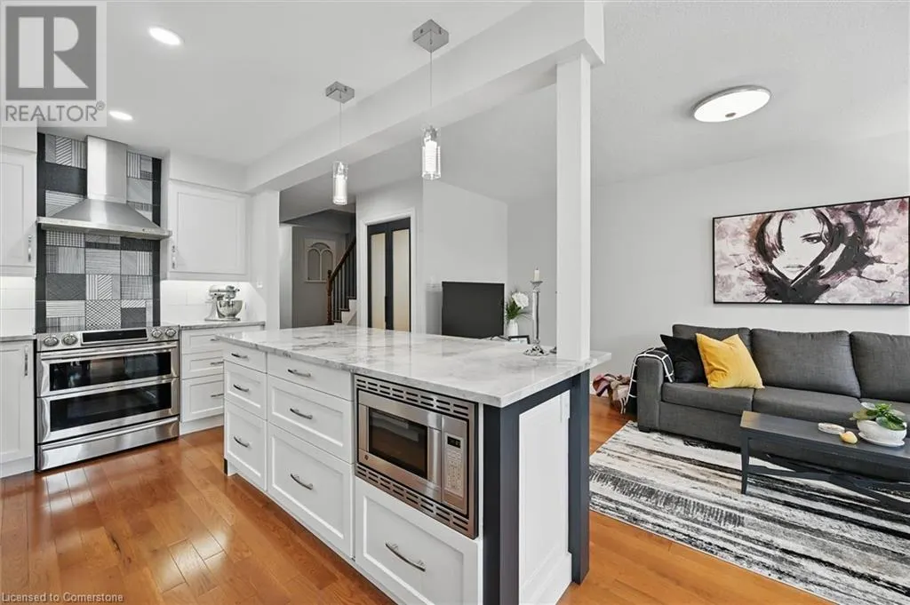 62 VALRIDGE Drive