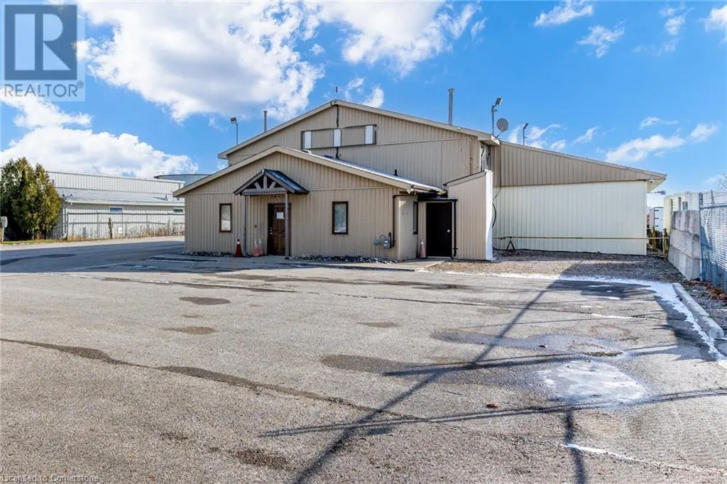 2073 PIPER Lane