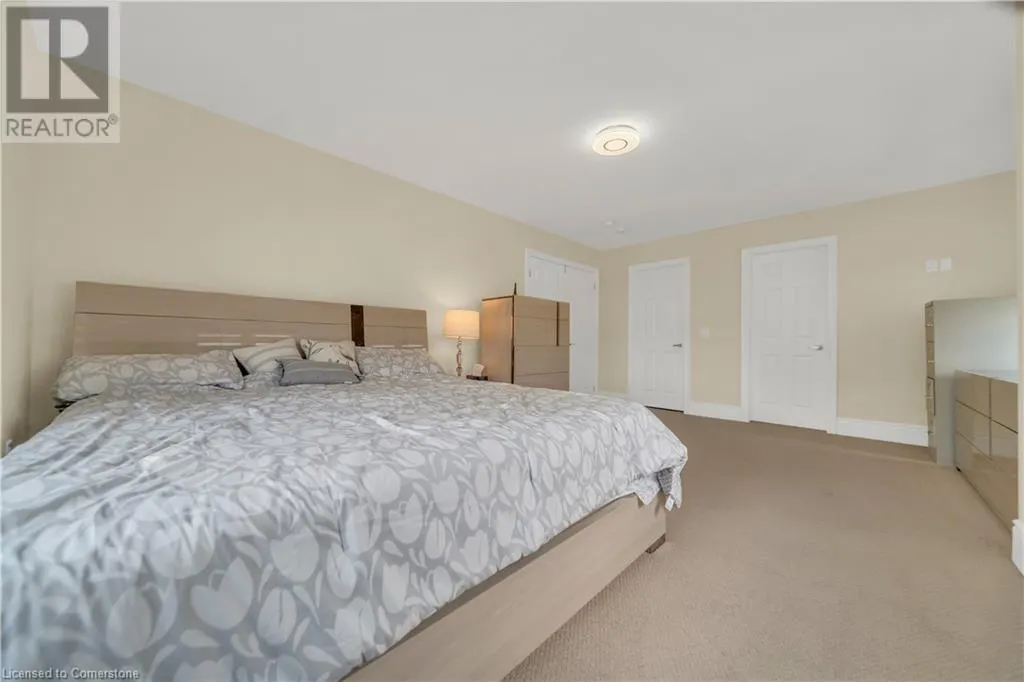 1161 UPPER THAMES Drive