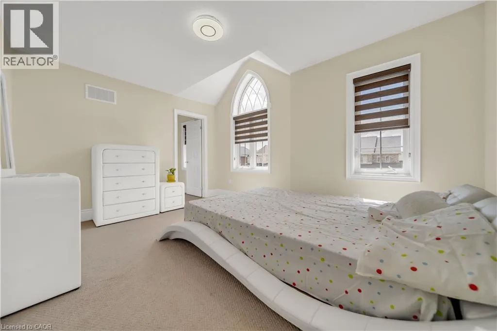 1161 UPPER THAMES Drive