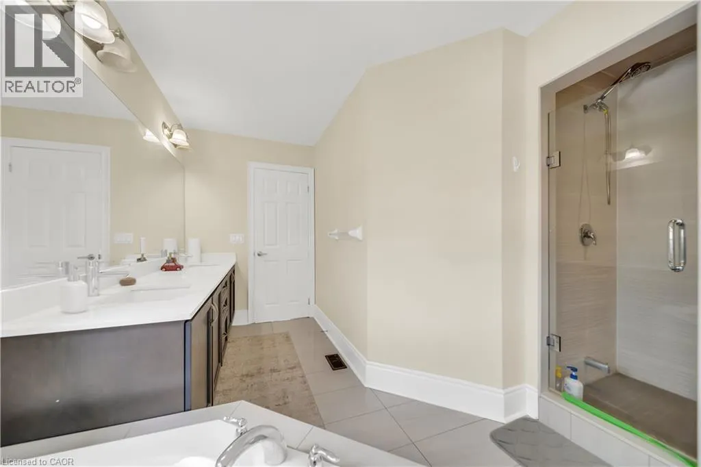 1161 UPPER THAMES Drive