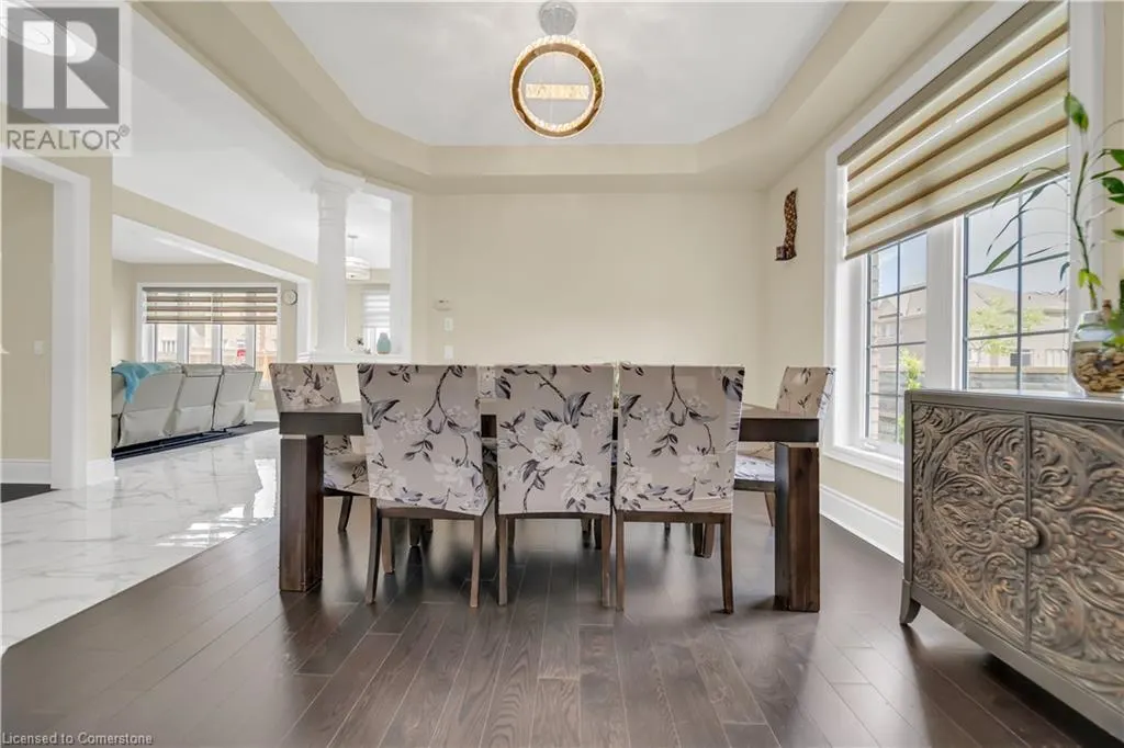1161 UPPER THAMES Drive