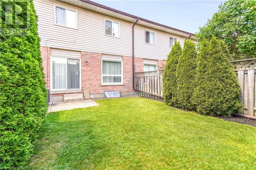 4 COURTLAND Drive Unit# A, #A