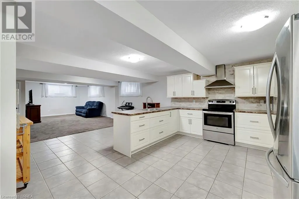34 CRAWFORD Place