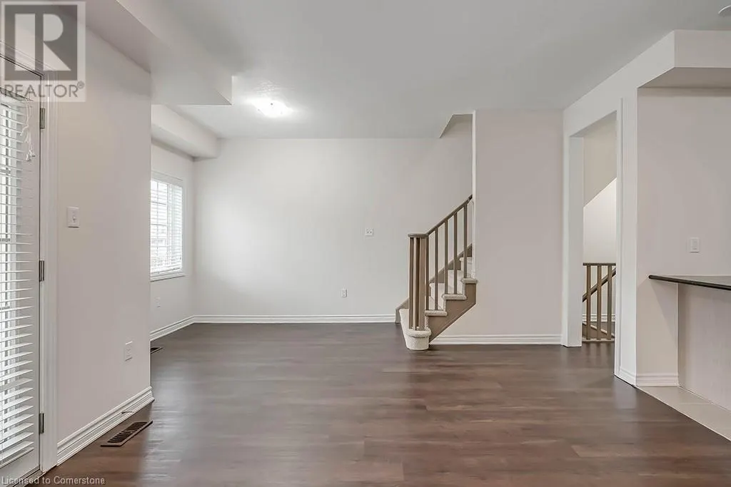 8 HISCOTT Drive