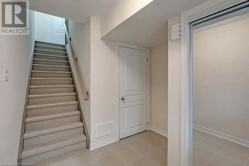 8 HISCOTT Drive