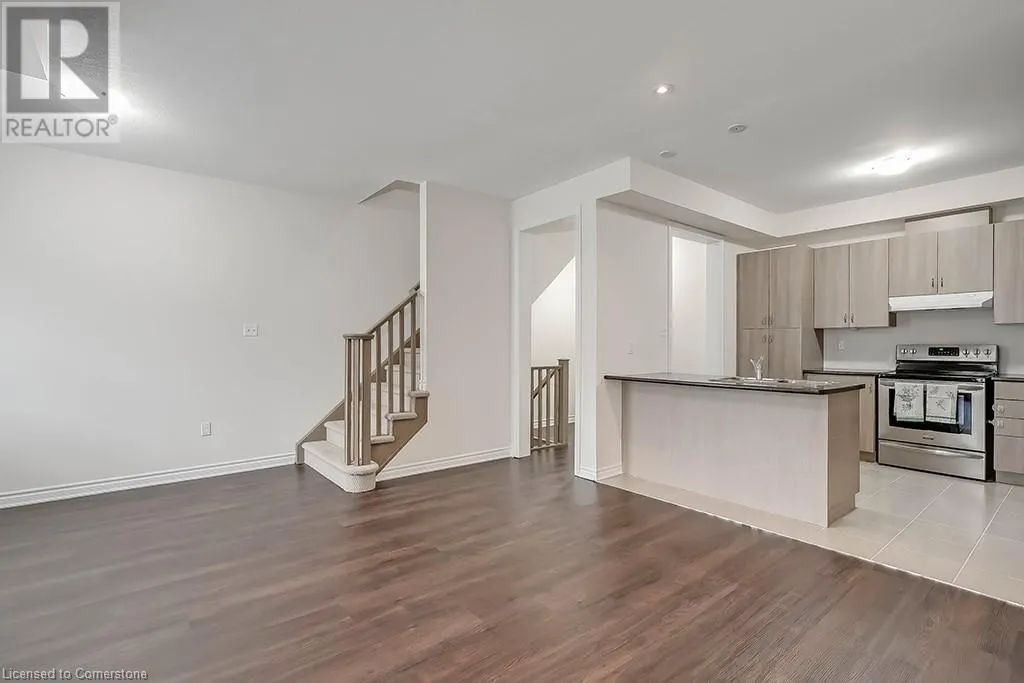 8 HISCOTT Drive