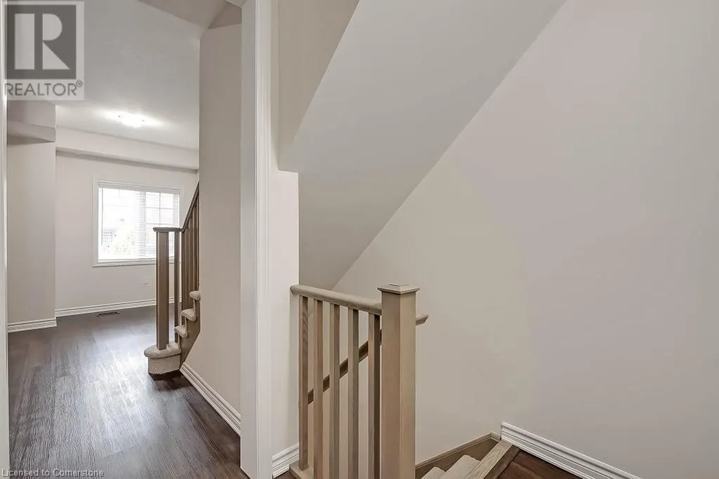 8 HISCOTT Drive