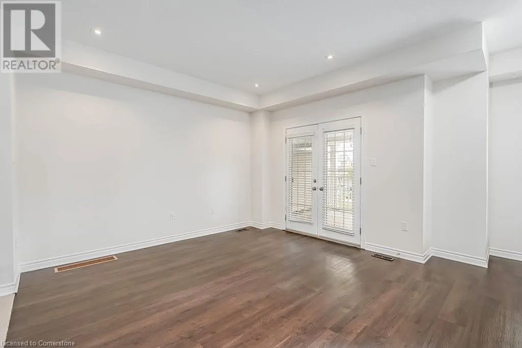 8 HISCOTT Drive