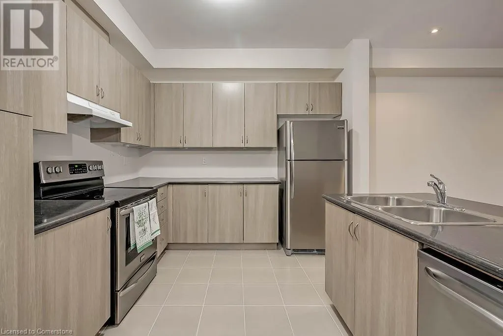 8 HISCOTT Drive