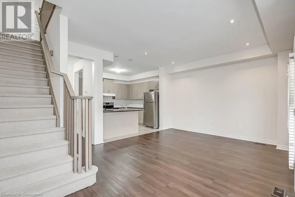 8 HISCOTT Drive