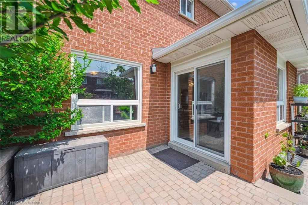 251 HICKORY Circle