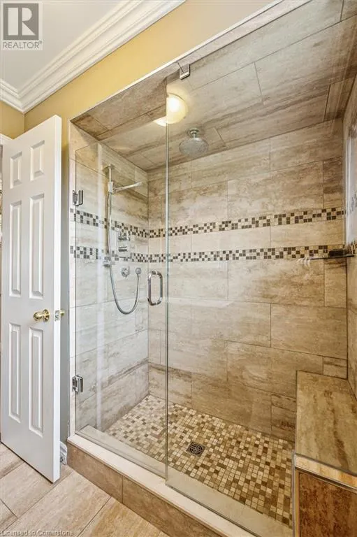 251 HICKORY Circle