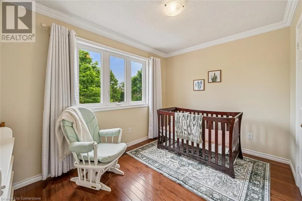 251 HICKORY Circle