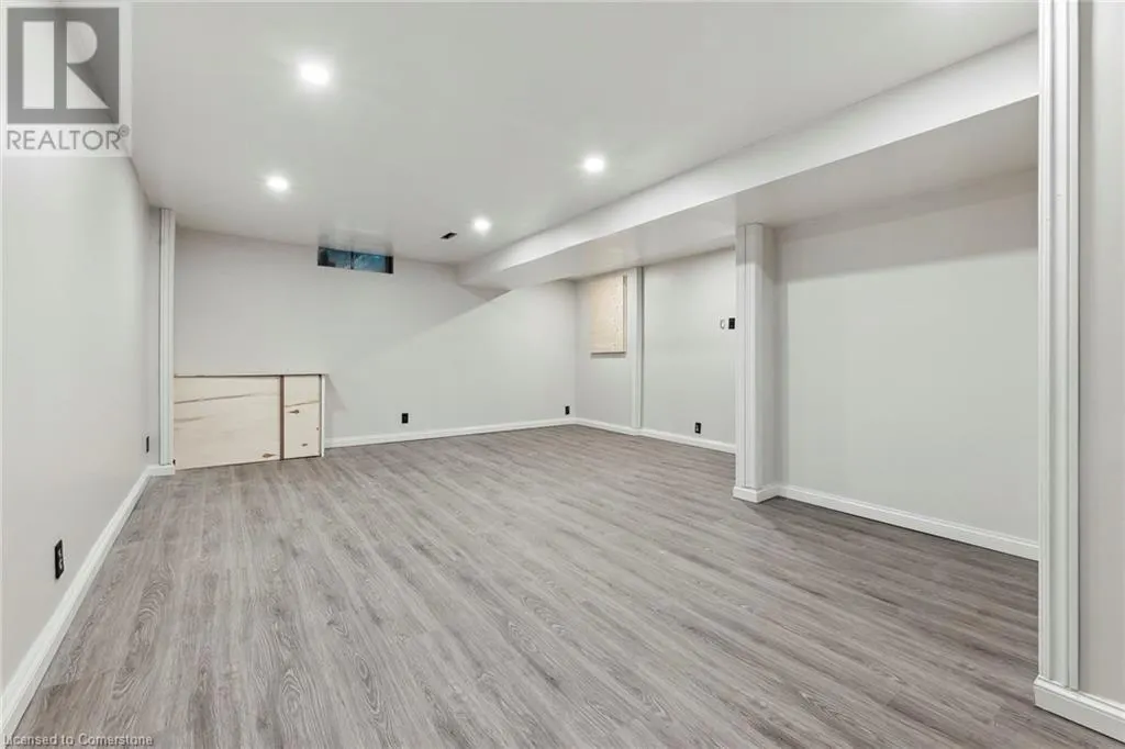 647 BALSAM Crescent