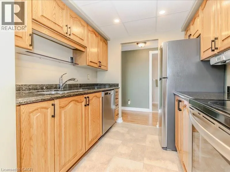 237 KING Street W Unit# 1008, #1008