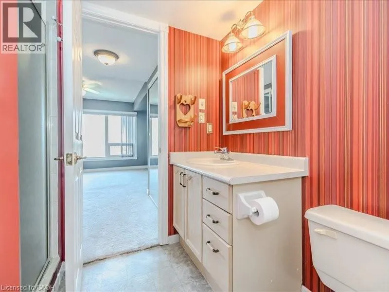 237 KING Street W Unit# 1008, #1008
