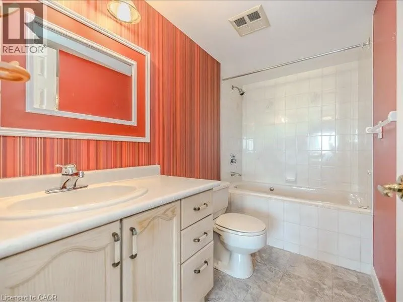 237 KING Street W Unit# 1008, #1008