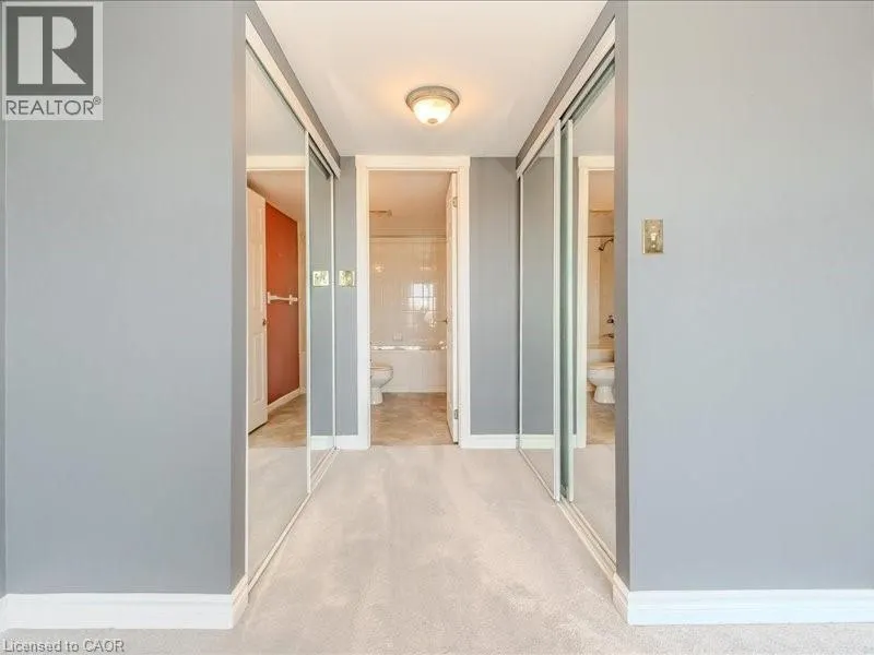 237 KING Street W Unit# 1008, #1008