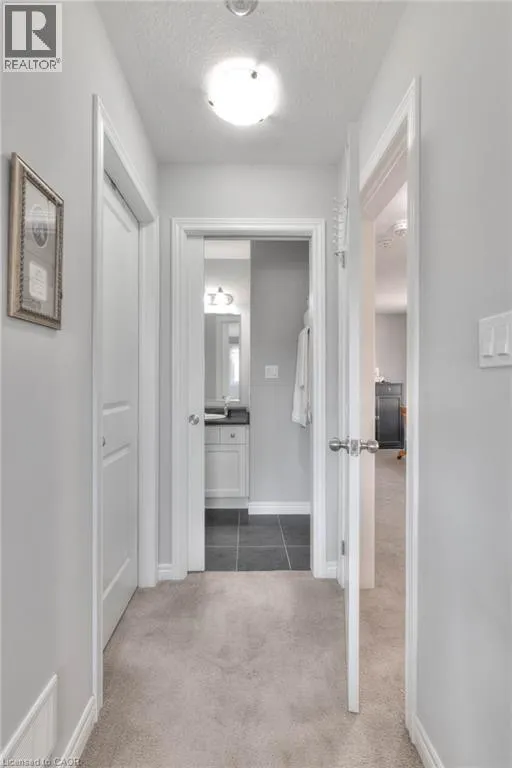 350 FINORO Crescent