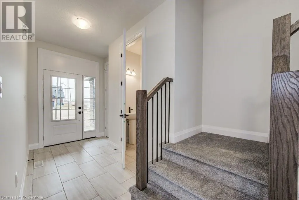 243 APPLEWOOD Street