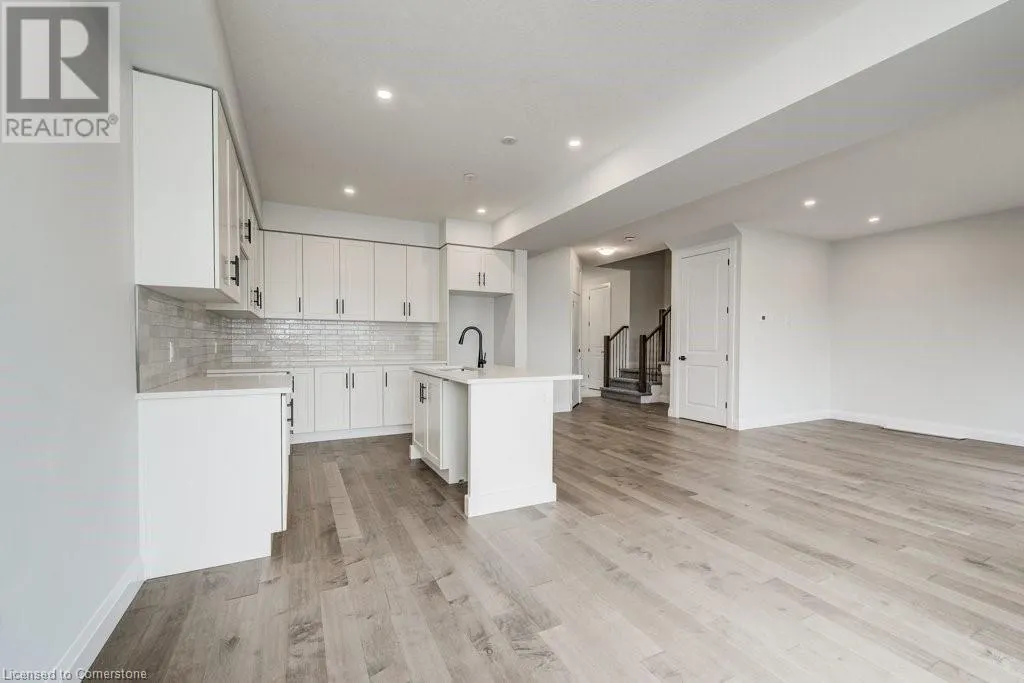 243 APPLEWOOD Street