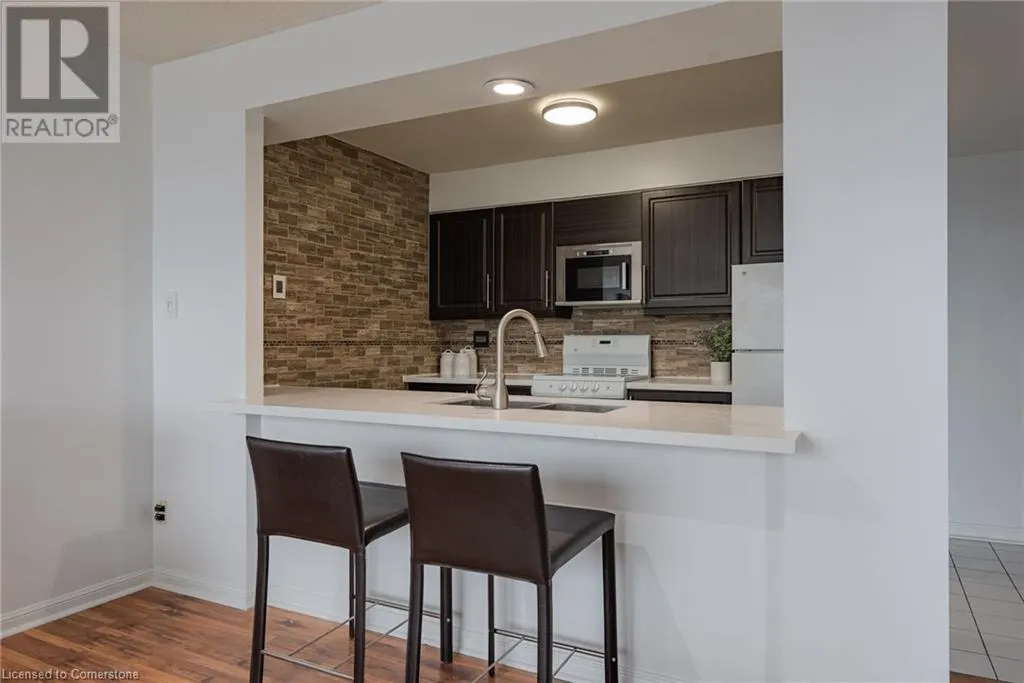 50 EGLINTON Avenue W Unit# 1002, #1002