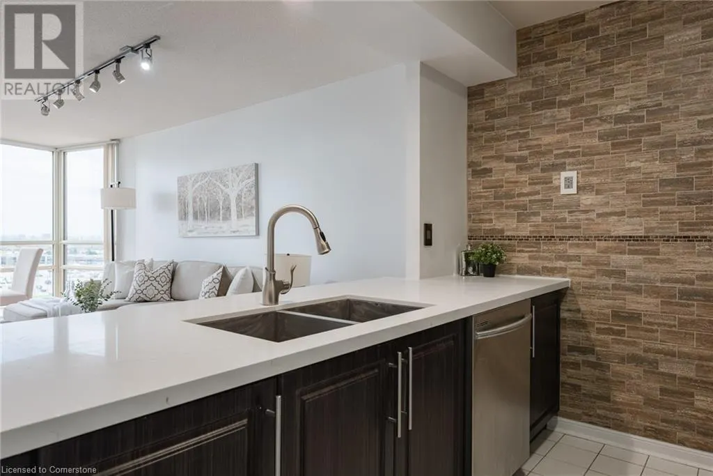 50 EGLINTON Avenue W Unit# 1002, #1002