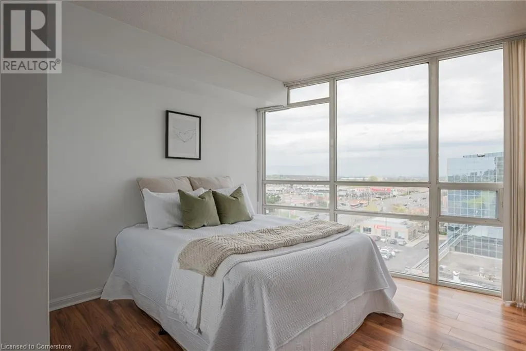 50 EGLINTON Avenue W Unit# 1002, #1002