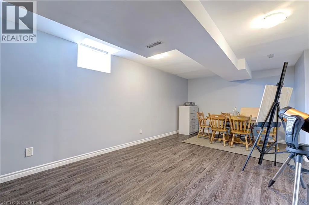 856 SOMERVILLE Terrace