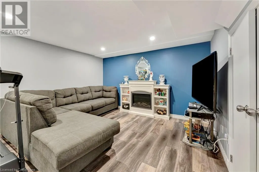 392 MILL Street
