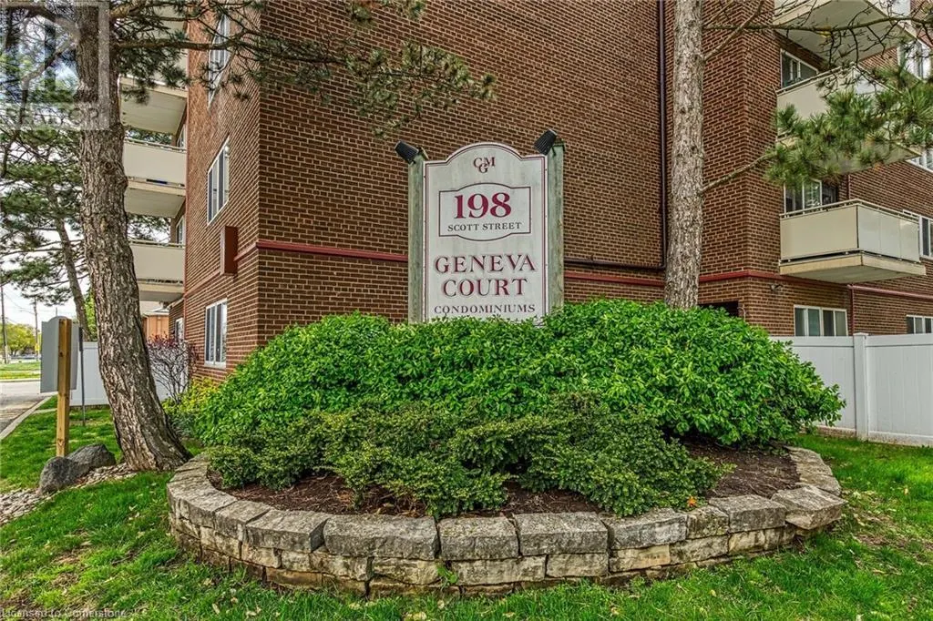 198 SCOTT Street Unit# 220, #220